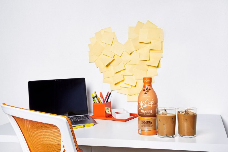 03_McCafe_Still_Life_Office_3520_v3_Opt2