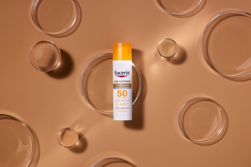 20221018_01_Eucerin_StillLife_AgeDefenceHyaluronicAcid_0171