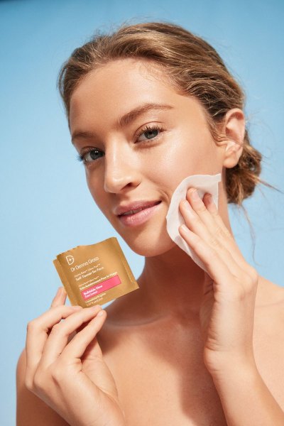 250207_DR-DENNIS-GROSS_KB_02_0219_V2