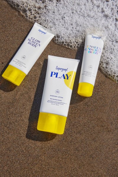 SG_2023_SUMMER_UNSEEN_BODY_GLOWSCREEN_BODY_PLAY_EVD_GLOW_OIL_0876_V2